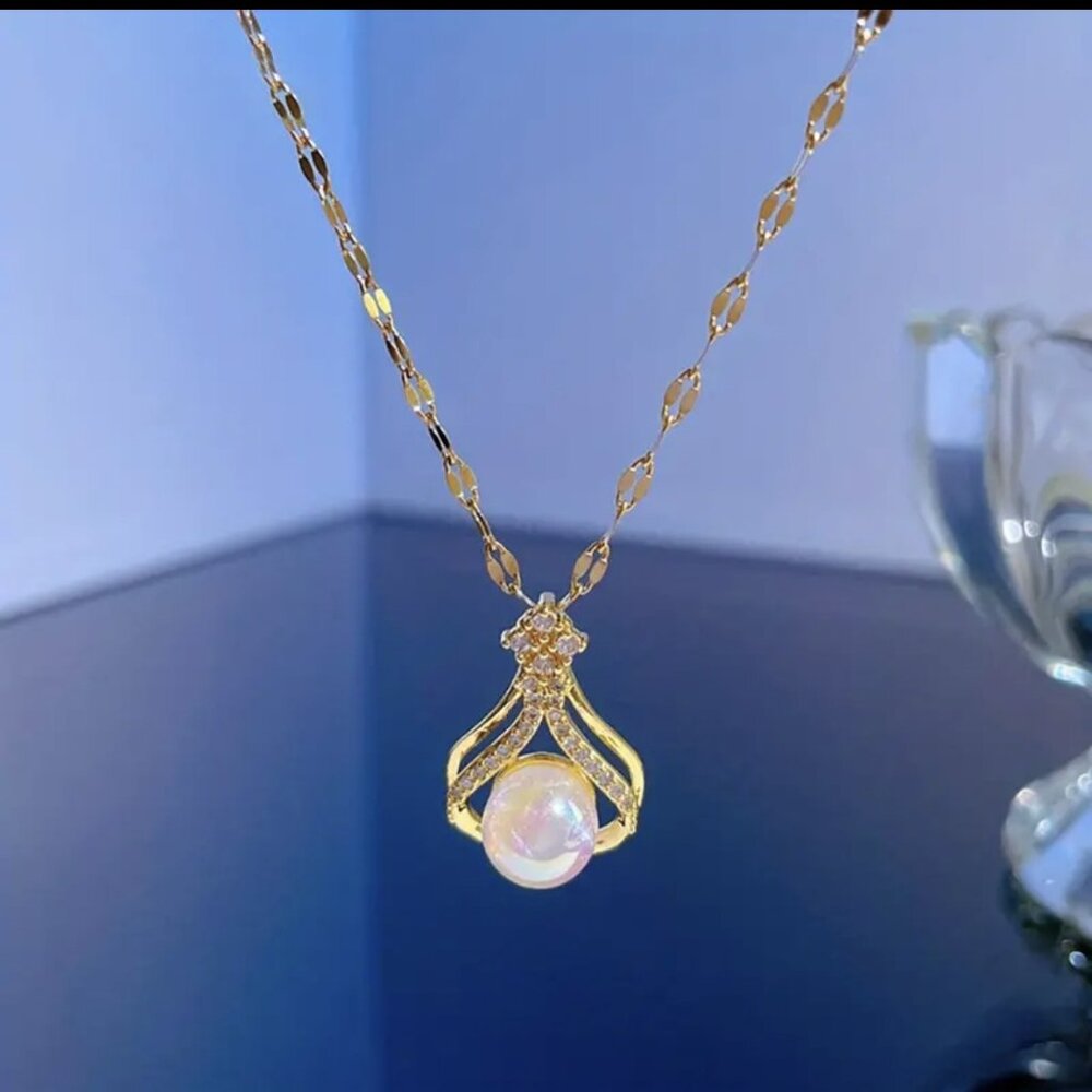 Stunning Stainless Steel Water Drop Pearl Pendant Necklace For Women Fashion